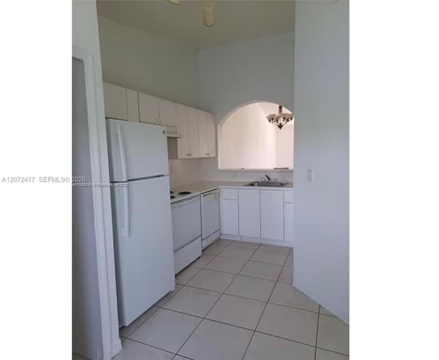 1270 SE 26th St # 205, Homestead FL 33035 - Homestead, FL - Photo 4