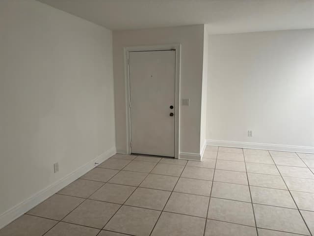 4143 Randolph Court, Lake Worth FL 33461 - Lake Worth, FL - Photo 5