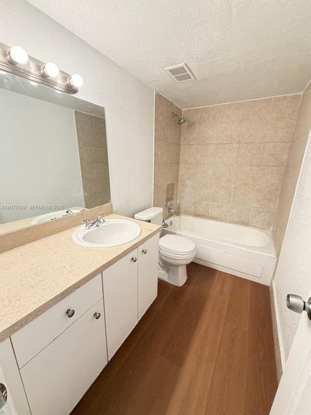 411 Executive Center Dr # 109, West Palm Beach FL 33401 - West Palm Beach, FL - Photo 7