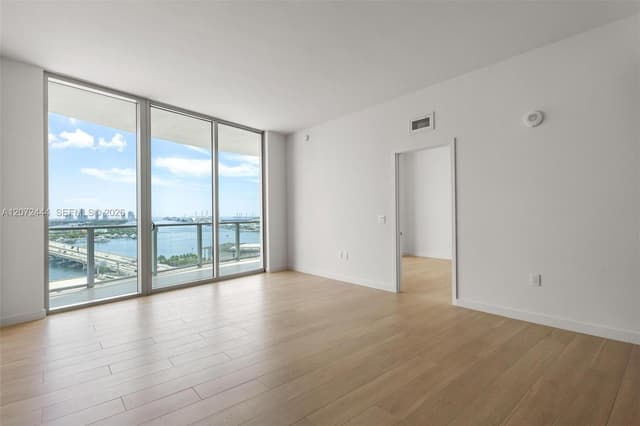 1400 Biscayne Blvd # 1903, Miami FL 33132 - Miami, FL - Photo 6