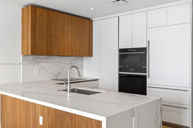 1400 Biscayne Blvd # 1903, Miami FL 33132 - Miami, FL - Photo 4