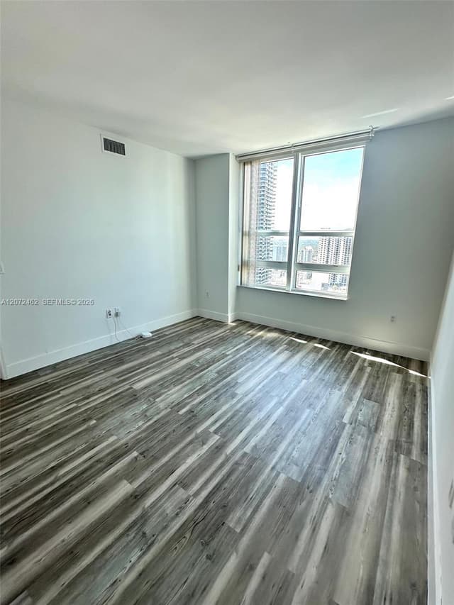 951 Brickell Ave # 3403, Miami FL 33131 - Miami, FL - Photo 6