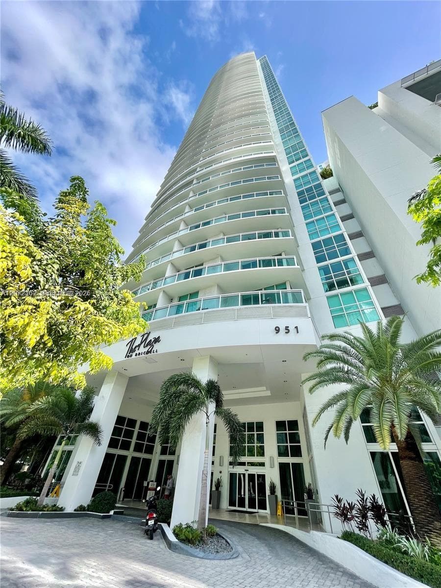 951 Brickell Ave # 3403, Miami FL 33131 - Miami, FL - Photo 1