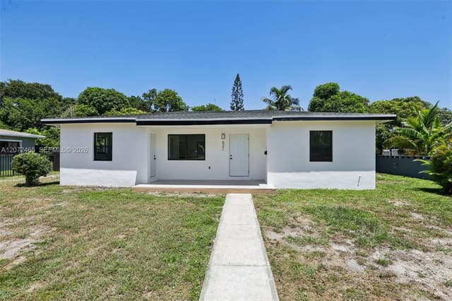 521 NW 189th Ter, Miami Gardens FL 33169 - Miami Gardens, FL - Photo 3