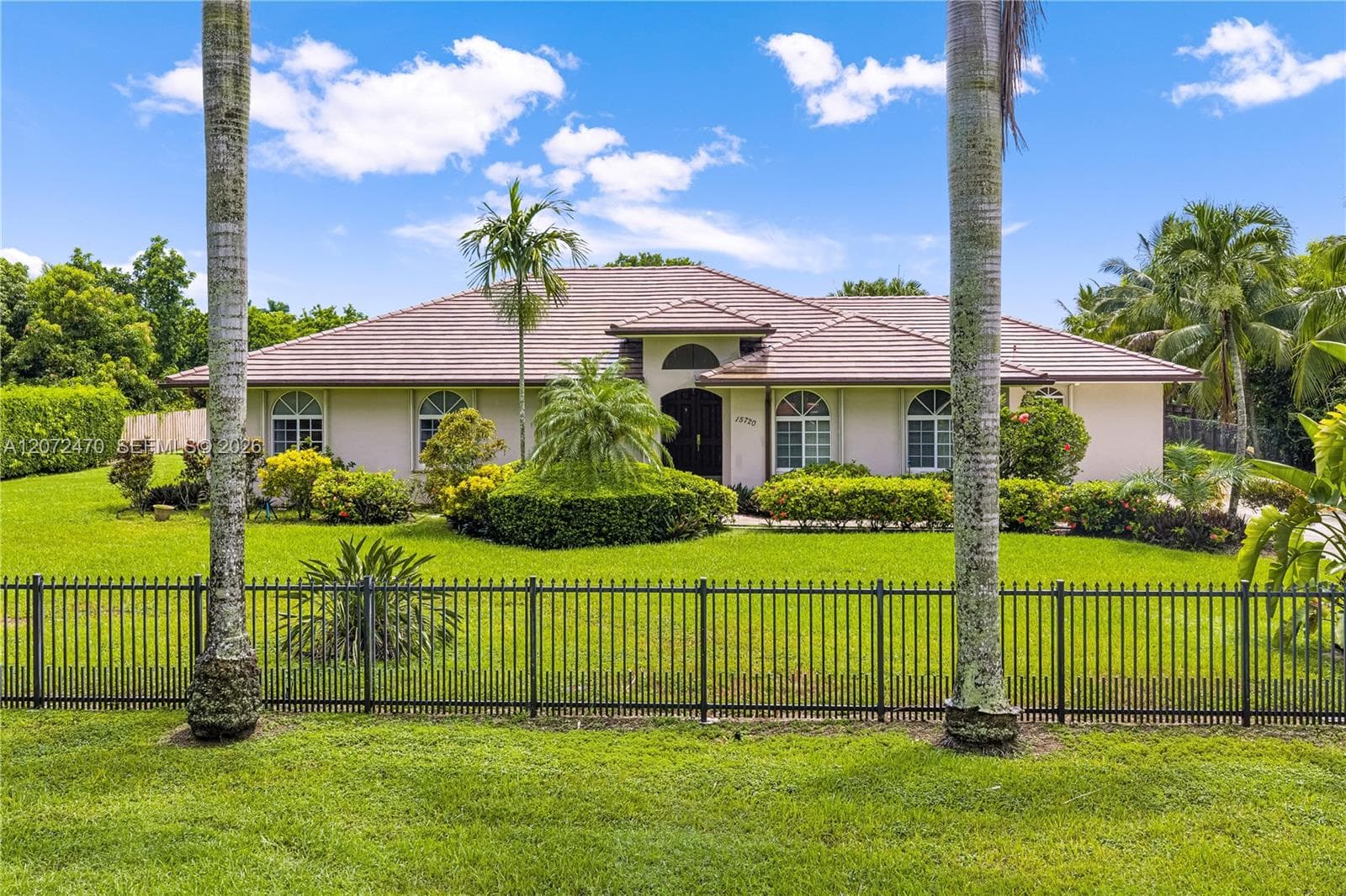 15720 SW 252nd St, Homestead FL 33031