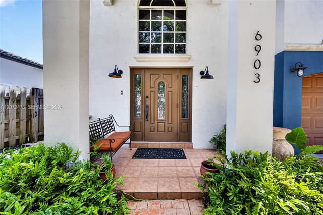 6903 SW 158th Ave, Miami FL 33193 - Miami, FL - Photo 4