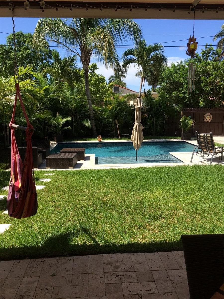 1126 LINCOLN Street, Hollywood FL 33019 - Hollywood, FL - Photo 1