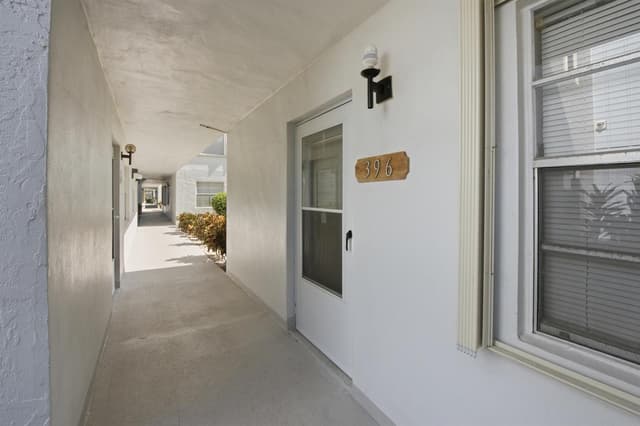 396 Saxony I, Delray Beach FL 33446 - Delray Beach, FL - Photo 5