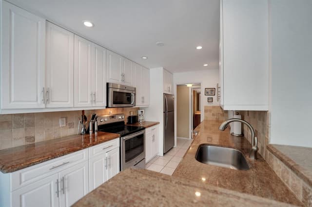 1620 S Ocean Boulevard # 1N, Lauderdale By The Sea FL 33062 - Lauderdale By The Sea, FL - Photo 7
