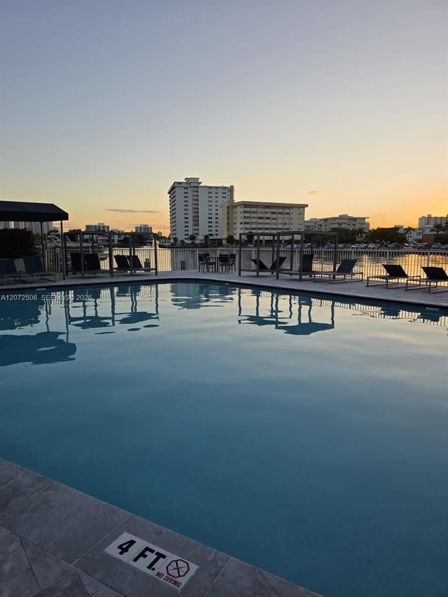 1833 S Ocean Dr # 809, Hallandale Beach FL 33009 - Hallandale Beach, FL - Photo 1