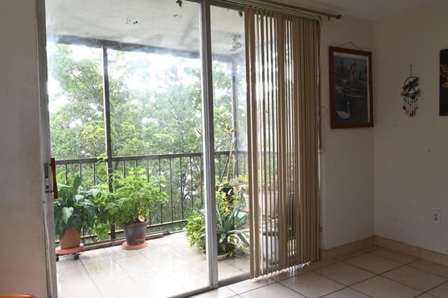 1681 NW 70th Avenue # 402, Plantation FL 33313 - Plantation, FL - Photo 6