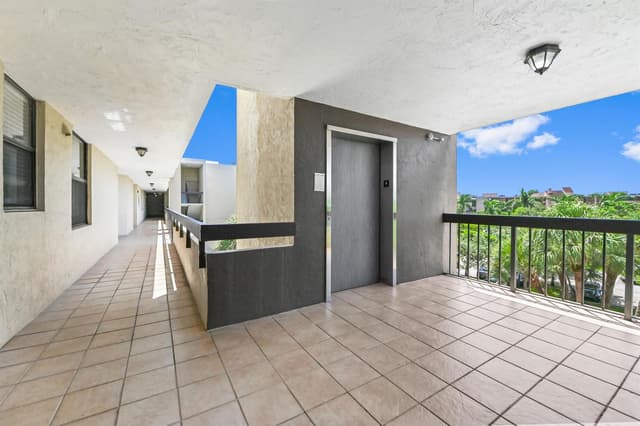 955 EGRET Circle # 408, Delray Beach FL 33444 - Delray Beach, FL - Photo 5