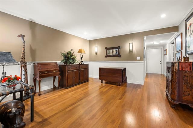 6815 Edgewater Dr # 202, Coral Gables FL 33133 - Coral Gables, FL - Photo 6