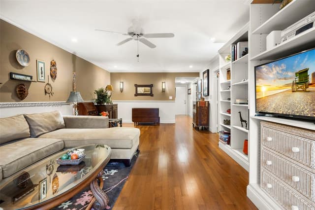6815 Edgewater Dr # 202, Coral Gables FL 33133 - Coral Gables, FL - Photo 7