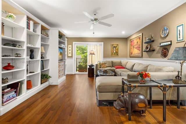 6815 Edgewater Dr # 202, Coral Gables FL 33133 - Coral Gables, FL - Photo 3