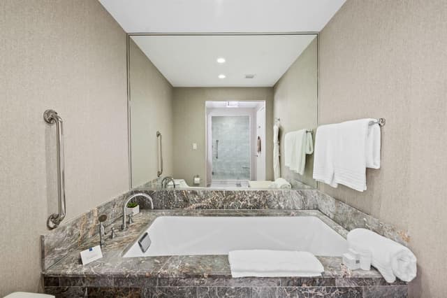 551 N FORT LAUDERDALE BEACH Boulevard # H1011, Fort Lauderdale FL 33304 - Fort Lauderdale, FL - Photo 6