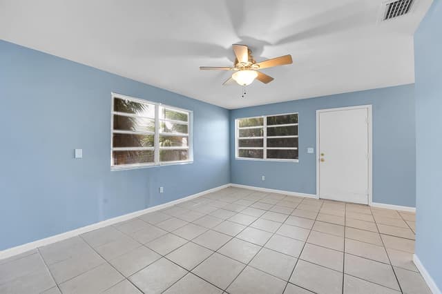 1208 W 32ND Street, Riviera Beach FL 33404 - Riviera Beach, FL - Photo 6