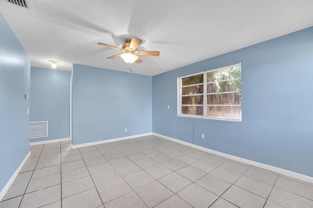 1208 W 32ND Street, Riviera Beach FL 33404 - Riviera Beach, FL - Photo 5