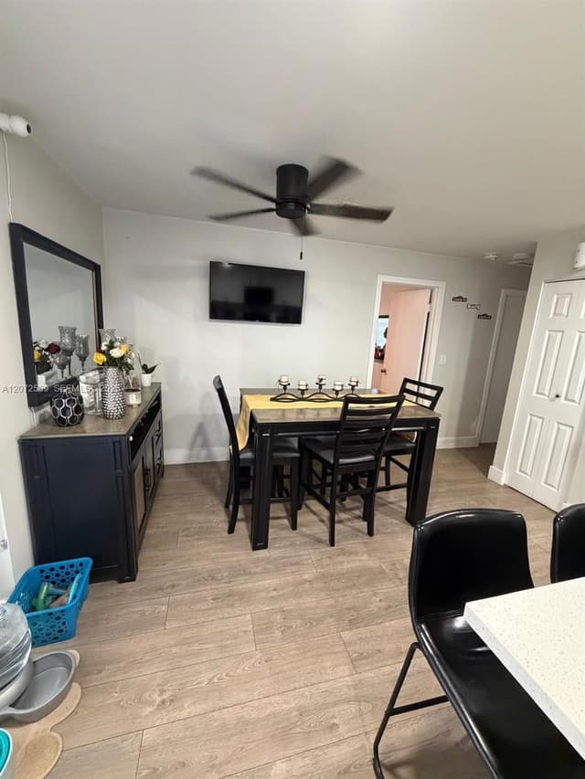 10958 SW 72nd TER, Miami FL 33173 - Miami, FL - Photo 3