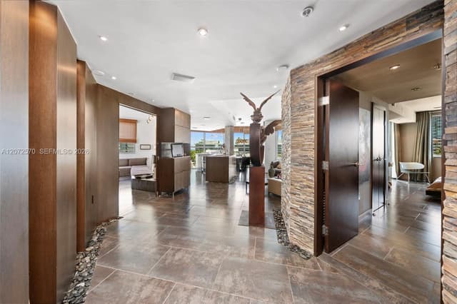 110 Washington Ave # 1709, Miami Beach FL 33139 - Miami Beach, FL - Photo 2