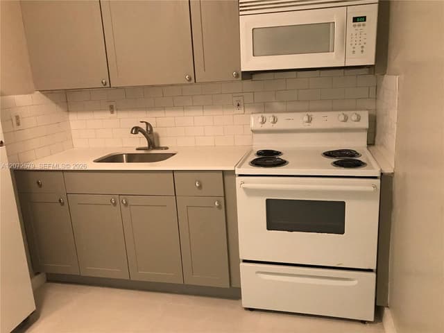 1800 NW 19th St # 2, Miami FL 33125 - Miami, FL - Photo 6