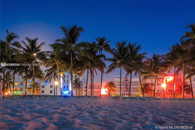 345 Ocean Dr # 408, Miami Beach FL 33139 - Miami Beach, FL - Photo 3