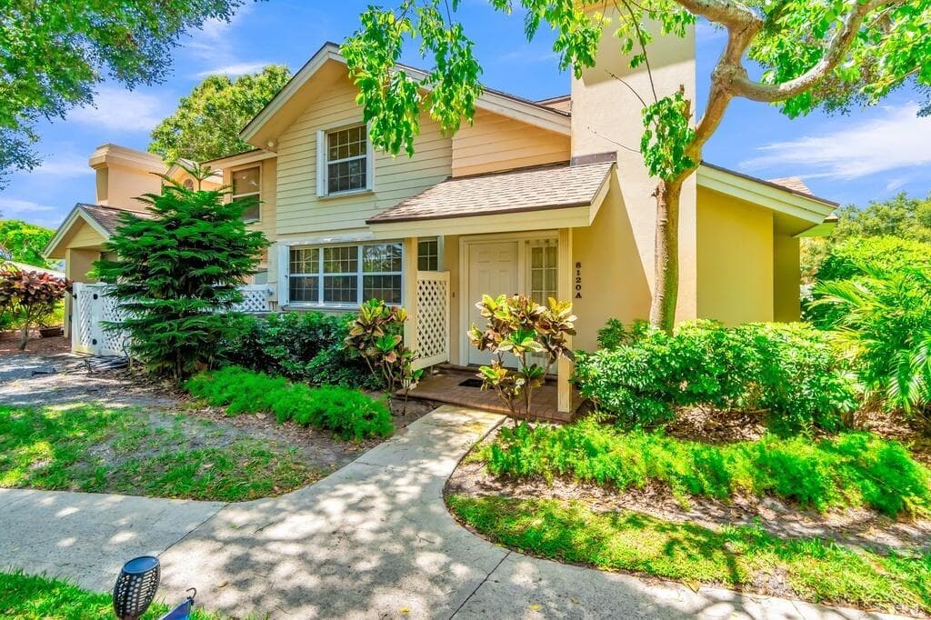 8120 NORTHBORO Court # 20A, Lake Clarke Shores FL 33406 - Lake Clarke Shores, FL - Photo 1