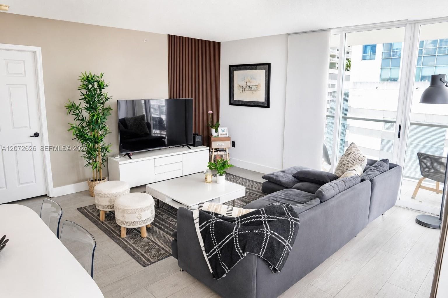 1155 Brickell Bay Dr # 902, Miami FL 33131 - Miami, FL - Photo 1