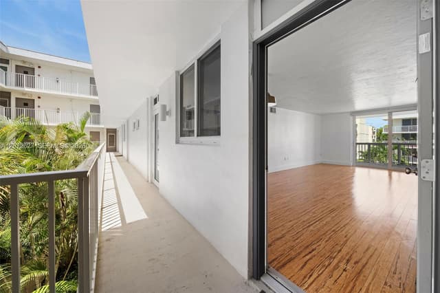 1670 Bay Rd # 4B, Miami Beach FL 33139 - Miami Beach, FL - Photo 3