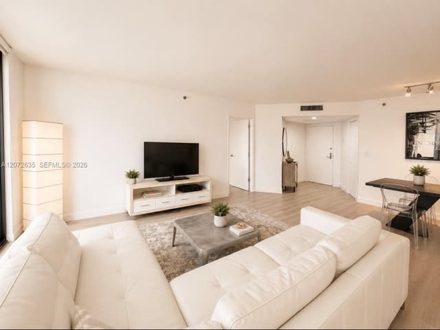 3300 NE 192nd St # 1713, Aventura FL 33180 - Aventura, FL - Photo 3