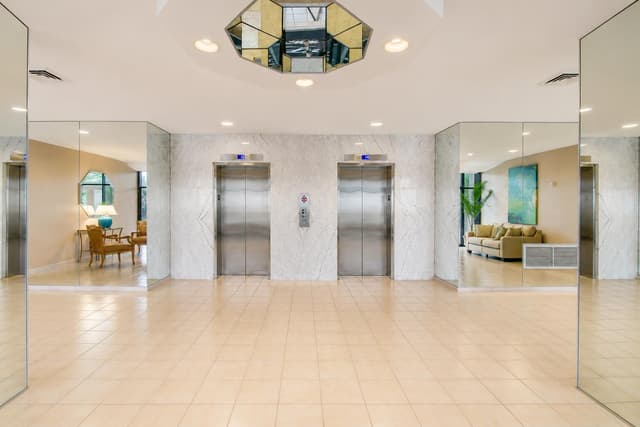 2400 Presidential Way # 1105, West Palm Beach FL 33401 - West Palm Beach, FL - Photo 3