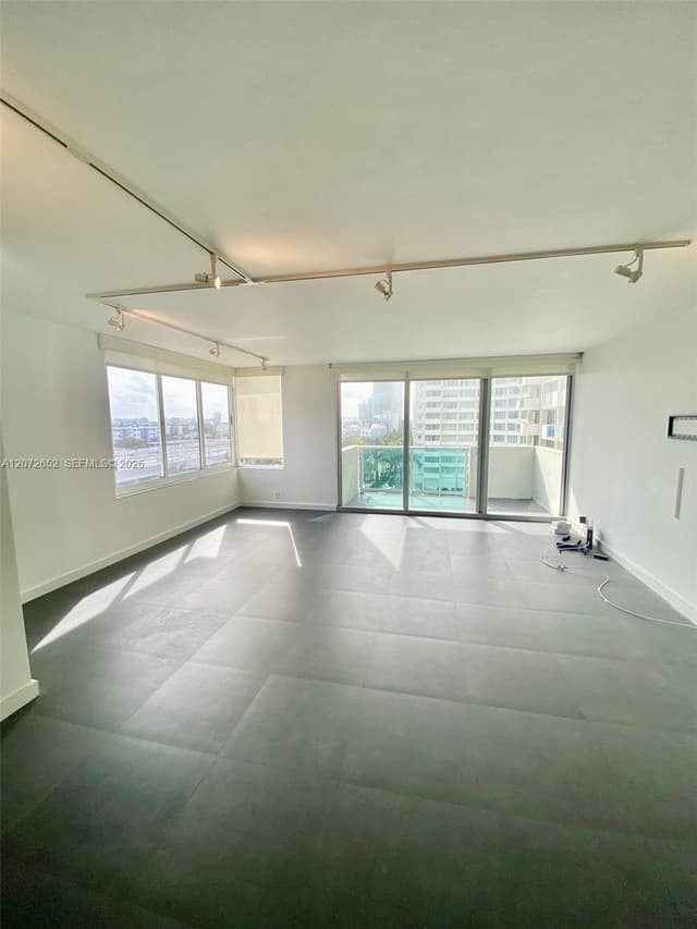 1200 West Ave # 815, Miami Beach FL 33139 - Miami Beach, FL - Photo 2