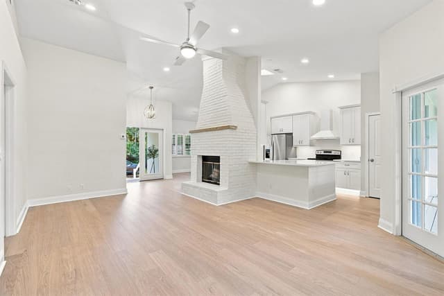 10681 154th Road N, Jupiter FL 33478 - Jupiter, FL - Photo 2