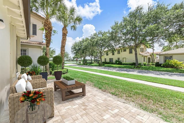 542 TOMAHAWK Court, Palm Beach Gardens FL 33410 - Palm Beach Gardens, FL - Photo 6