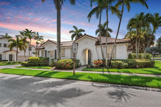 542 TOMAHAWK Court, Palm Beach Gardens FL 33410 - Palm Beach Gardens, FL - Photo 3