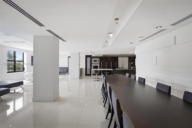 1330 Ocean Dr, Miami Beach FL 33139 - Miami Beach, FL - Photo 2