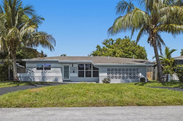 2250 Gulfstream Dr, Miramar FL 33023 - Miramar, FL - Photo 3