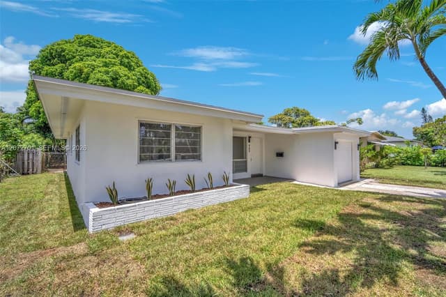 409 NW 17th Ave, Fort Lauderdale FL 33311 - Fort Lauderdale, FL - Photo 3