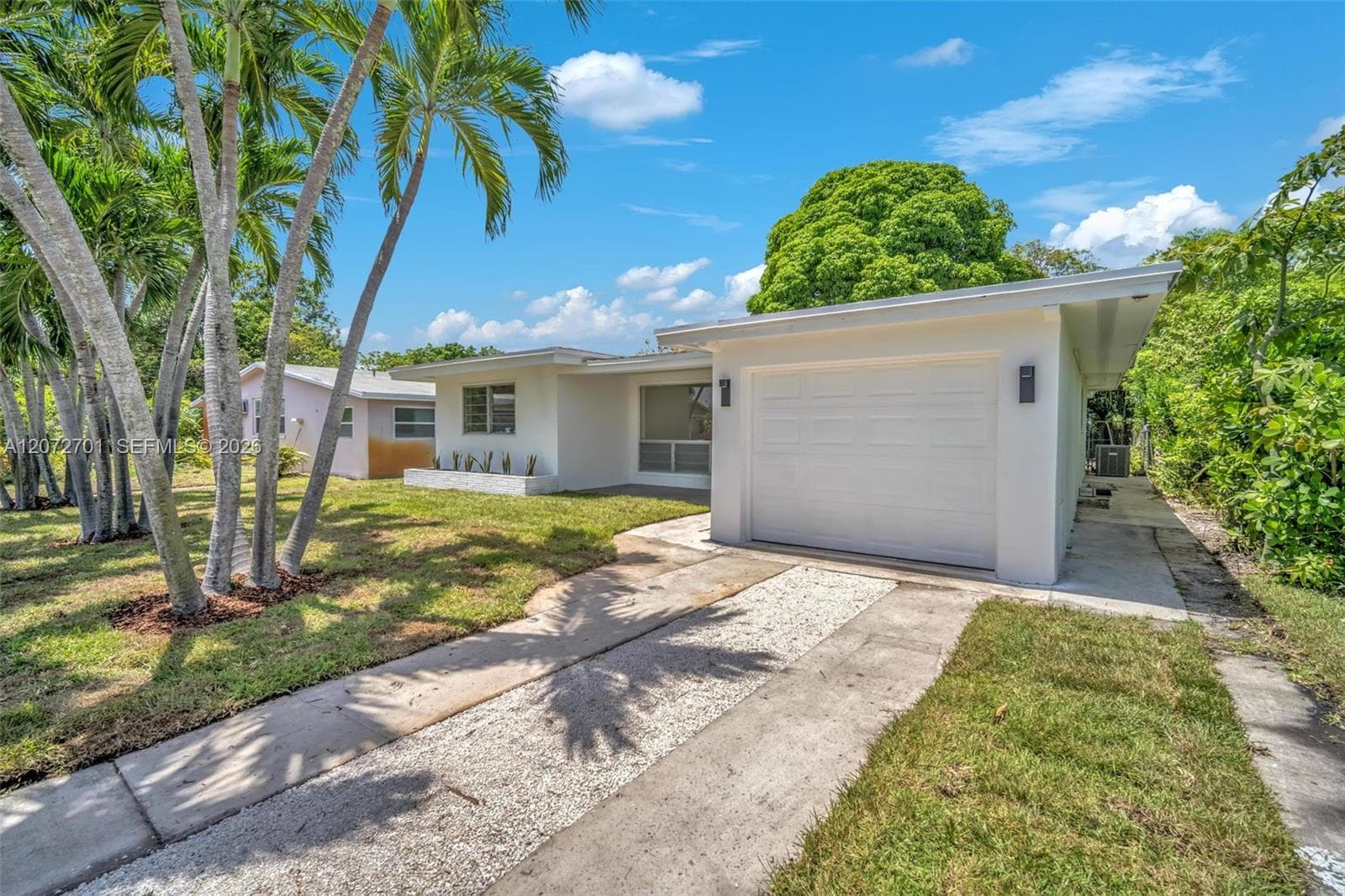 409 NW 17th Ave, Fort Lauderdale FL 33311 - Fort Lauderdale, FL - Photo 1