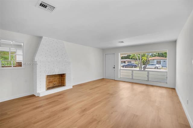 409 NW 17th Ave, Fort Lauderdale FL 33311 - Fort Lauderdale, FL - Photo 4