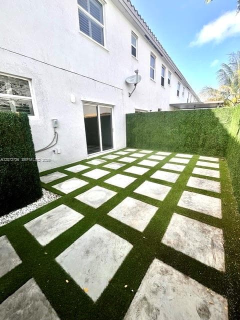 2606 SE 13th St, Homestead FL 33035 - Homestead, FL - Photo 7