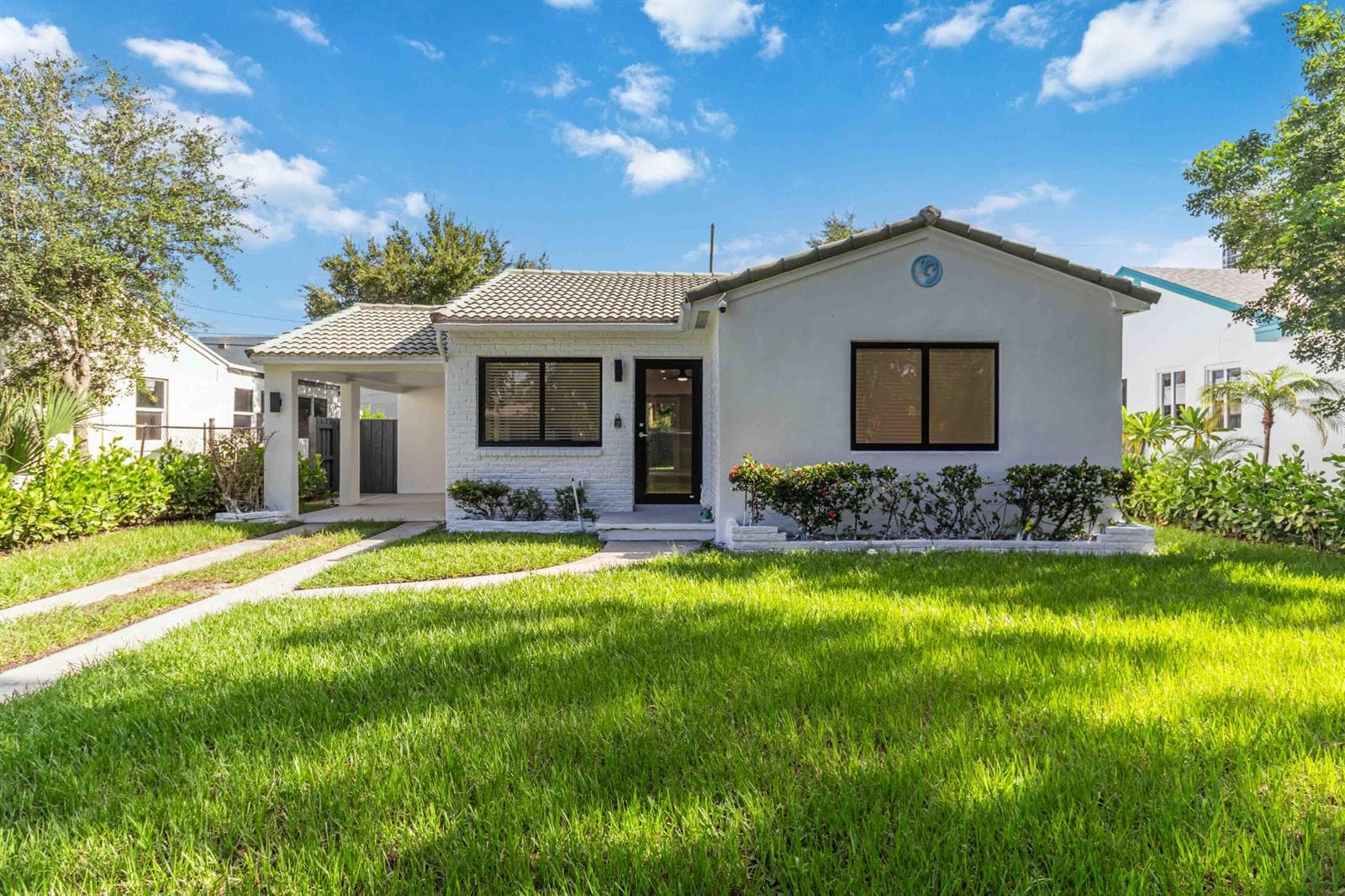 431 52nd Street, West Palm Beach FL 33407 - West Palm Beach, FL - Photo 1