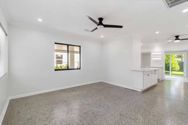 431 52nd Street, West Palm Beach FL 33407 - West Palm Beach, FL - Photo 5