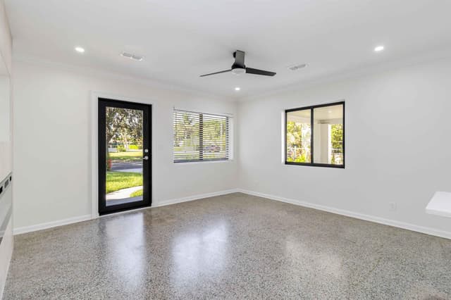 431 52nd Street, West Palm Beach FL 33407 - West Palm Beach, FL - Photo 4