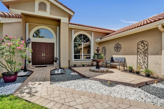 6810 NW 73rd St, Parkland FL 33067 - Parkland, FL - Photo 3