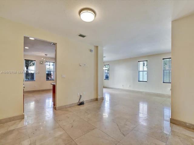 7490 NW 115th Ct, Doral FL 33178 - Doral, FL - Photo 6