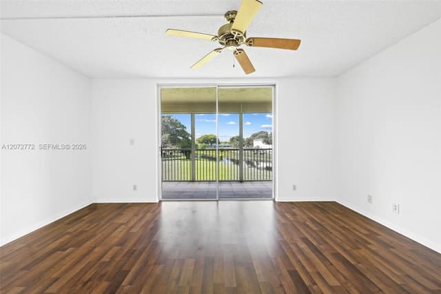 6890 Royal Palm Blvd # 211H, Margate FL 33063 - Margate, FL - Photo 5