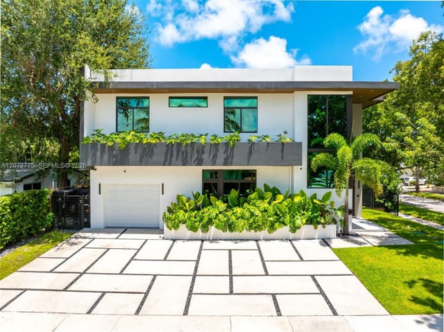 1875 NE 193rd St, Miami FL 33179 - Miami, FL - Photo 2