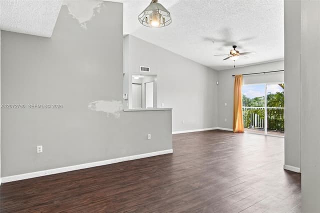 6976 SW 39th St # G304, Davie FL 33314 - Davie, FL - Photo 2