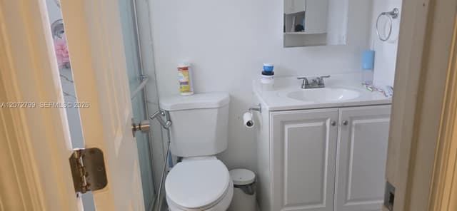 4118 N Circle Dr, Hollywood FL 33021 - Hollywood, FL - Photo 7